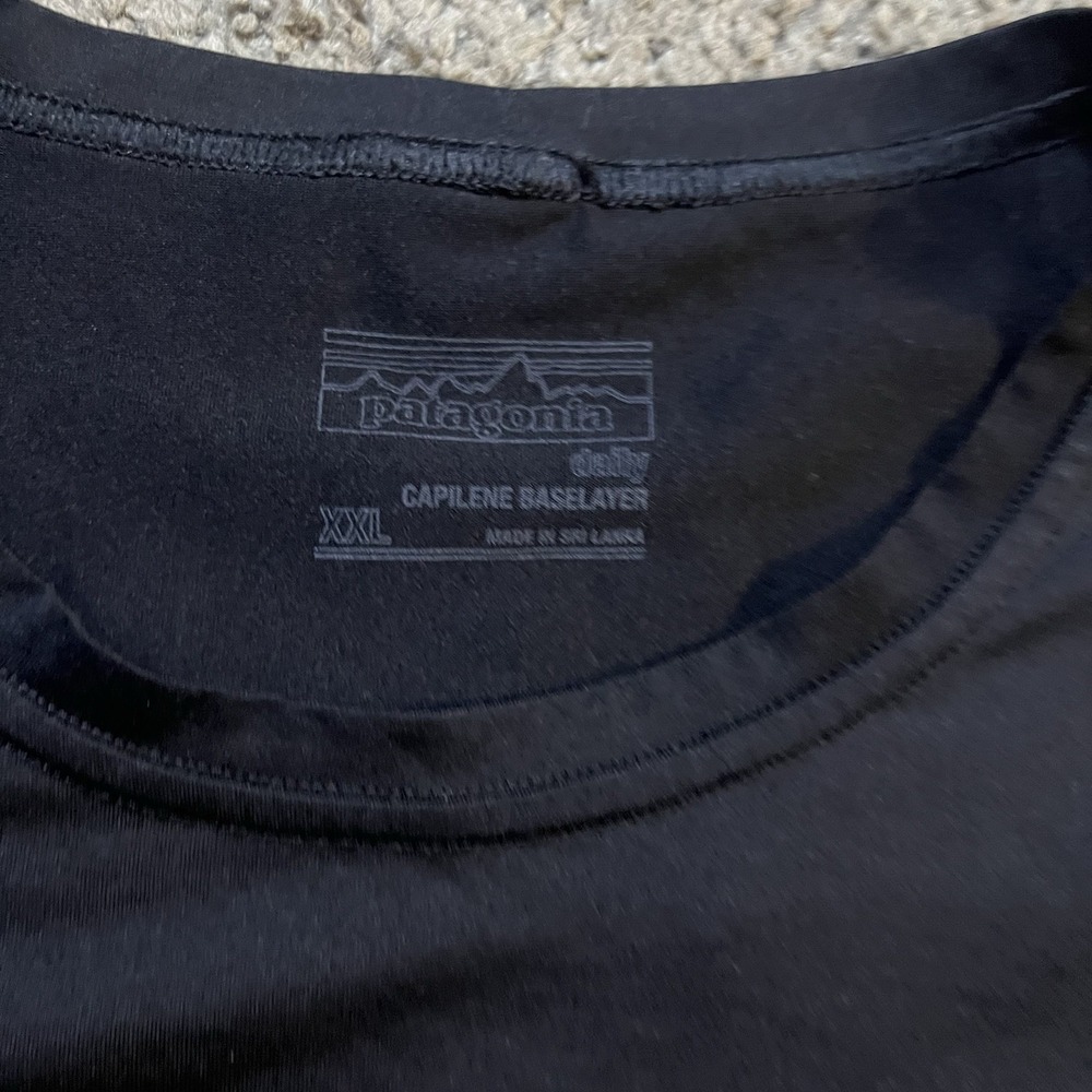 Patagonia Capilene Base Layer Crew Neck Long Sleeve Black XXL 2XL - Picture 3 of 6